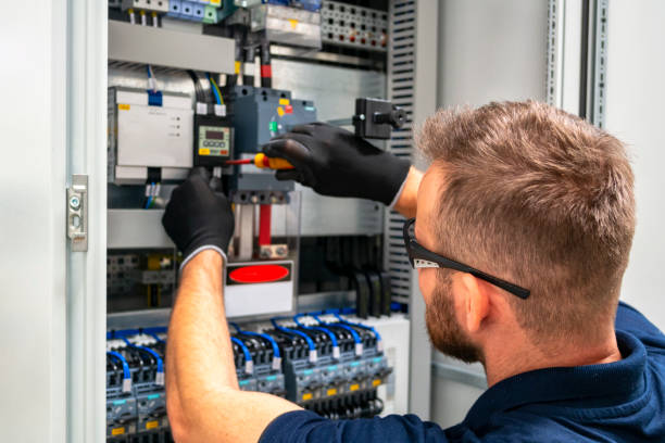 Best Local Electrician Companies  in Junction City, KS