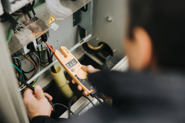 Best Local Electrician Companies  in Junction City, KS